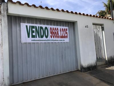 Casa para Venda, em Pedro Leopoldo, bairro Triângulo, 3 dormitórios, 2 banheiros, 1 suíte, 2 vagas